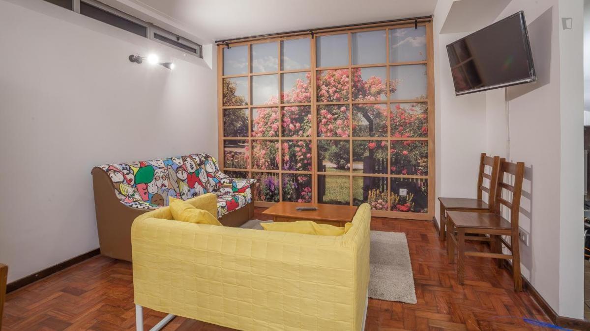 Residencia Laranjeira Ostello OOporto Esterno foto