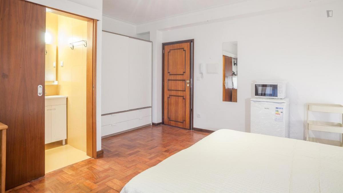 Residencia Laranjeira Ostello OOporto Esterno foto