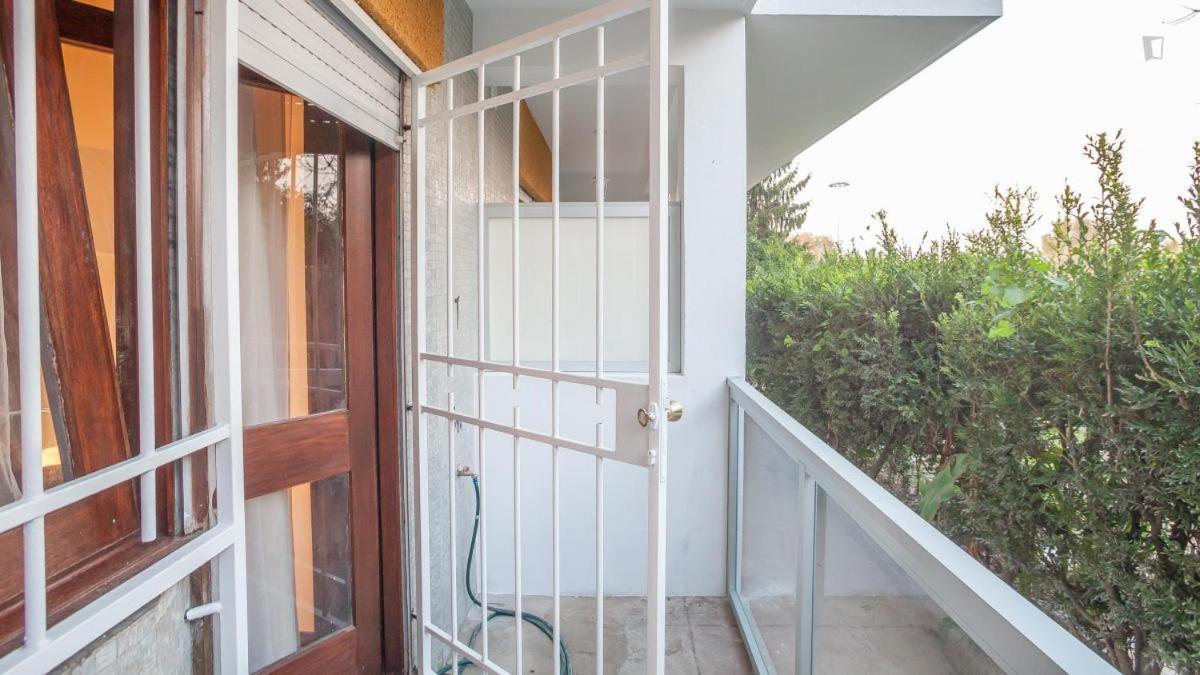 Residencia Laranjeira Ostello OOporto Esterno foto