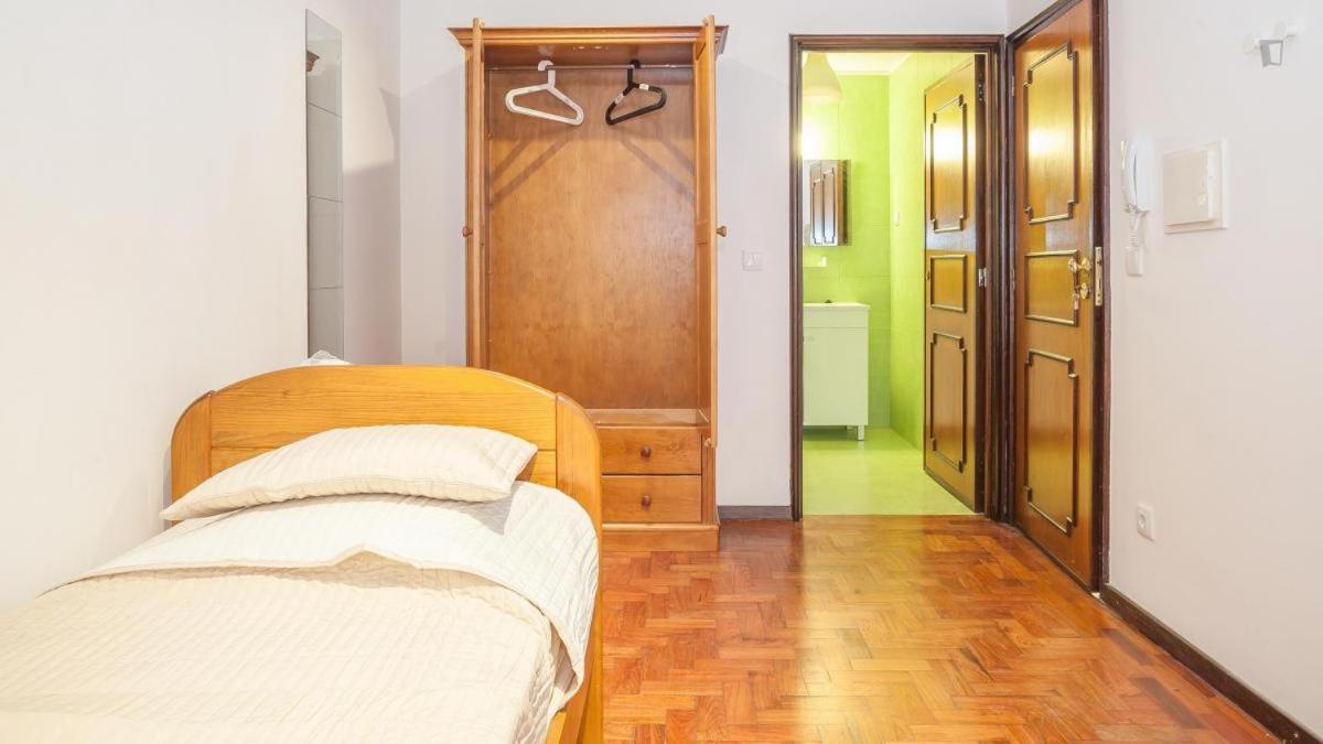 Residencia Laranjeira Ostello OOporto Esterno foto